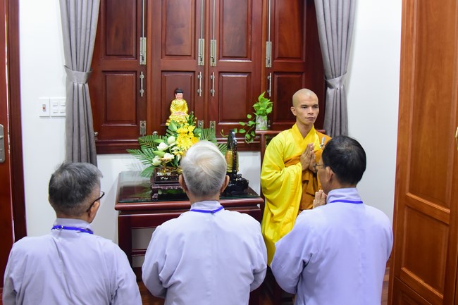 Dharma Talk “Peaceful place to stop ” – The 96th Seven-Day Retreat